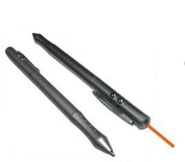 中国 3 In1引き込み式の赤レーザーのペン、レーザーのポインターLEDのフラッシュ ライト トーチ 販売のため