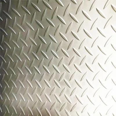 China Polished Stainless Steel Diamond Plate Sheets 201 Embossed 304 316 Checker Plate 4x8 for sale