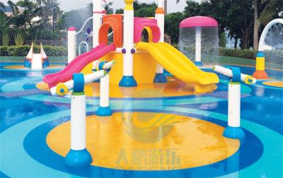 China Water Park Kids Swimming Pool Play Toys, Water Spray Shooter And Water Gun for sale
