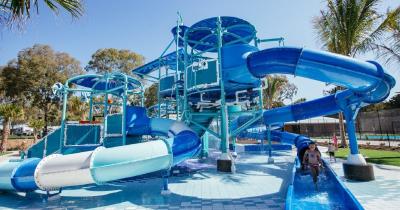 China Water Park Playground Outdoor Games Pool Accessories Kids Water Slide Tube Spiral Te koop