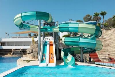 Chine 5 Person Fibreglass Pool Water Slide Amusemrnt Park Rides Children Accessories à vendre