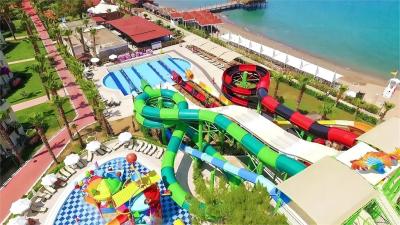 中国 OEM Water Amusement Park Swimming Pool Equipment Fiberglass Water Slide 販売のため