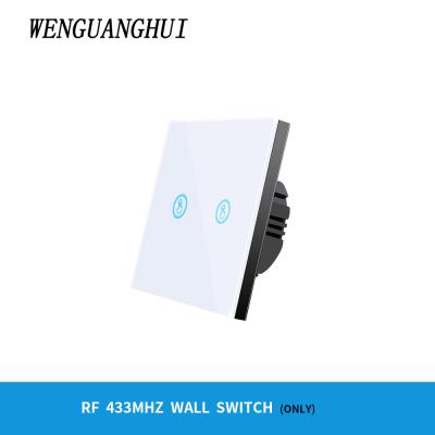 China Wifi dual Smart cambia los interruptores de la automatización casera 10A con humedad de trabajo del control 5%-90%RH del App en venta