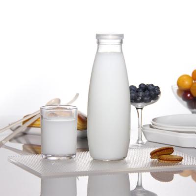 China                  Factory Price 200ml 250ml 350ml 500ml 1000ml Glass Sauce Bottle with Plastic Lid with Screw Lid              for sale