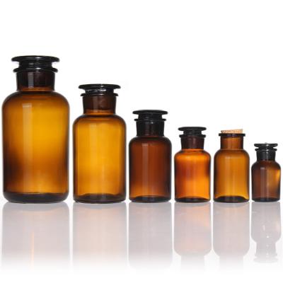 China Botellas de vidrio con receta de 30 ml a 2000 ml Botellas de medicinas claras en venta