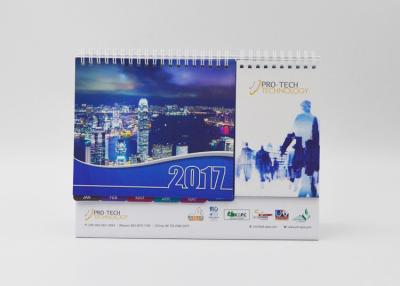 China Óleo maioria do calendário de mesa do escritório do papel de embalagem que enverniza com impressão da flexor à venda