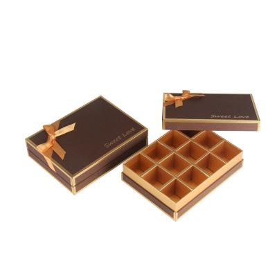 China Las cajas de empaquetado 4c del regalo del chocolate del FSC imprimen la caja de regalo de papel 157gsm en venta