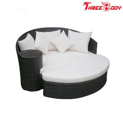 China Luxury Outdoor Lounge Sofa Daybed Patio Sofa Furniture Rattan / Wicker Material for sale