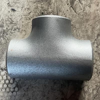 China Positive Tee Seamless Equal Diameter Reducing Tee GB/T12459-2017 Incoloy 825 Nickel-Based Alloy for sale