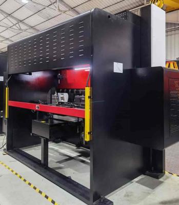 China Dobladora hidráulica del freno de la prensa del metal del acero inoxidable del cobre del CE ISO en venta