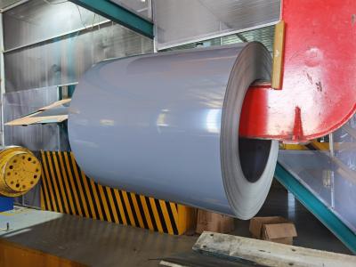 Chine Plaque de bobine en alliage d'aluminium de couleur 0,3 mm-1,2 mm bobine d'aluminium prépeinte à vendre