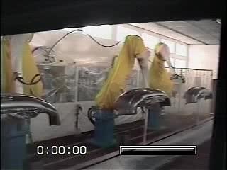 China Pulverização de ar do robô de pintura do pulverizador da linha central do corpo 6 do ônibus dois guias de prata à venda