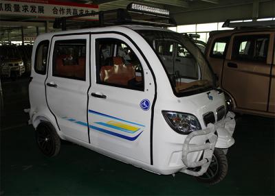 China Enclosed Motor Assisted Tricycle , 200 CC Passenger 2700 MM Length Cargo Tricycle Motorcycle for sale