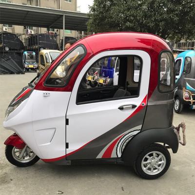 China 1000w 60V 25km/H Electric Enclosed Cabin Scooter for sale
