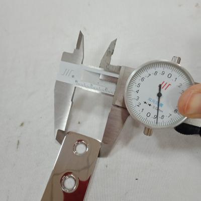 China Edelstahl-Spitzen-Gelenk-Flecken-Installations-langlebiges Gut für 10-12mm Glastür zu verkaufen