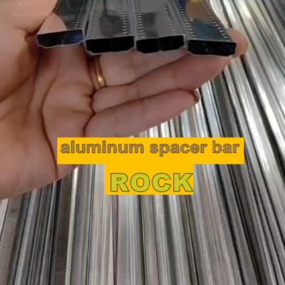 China Hollow Glass Aluminum Spacer Bar 3003 Aluminum Alloy Thermal Spacer Bar for sale