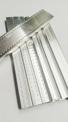 Cina 4a-40a Linea di saldatura liscia lucente superficie Bar spaziatrice in alluminio per isolamento del vetro in vendita