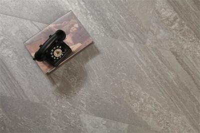 Chine tuiles composées en plastique de pierre de feuille d'Underlayment de plancher de 4.5mm Floorscore SPC à vendre