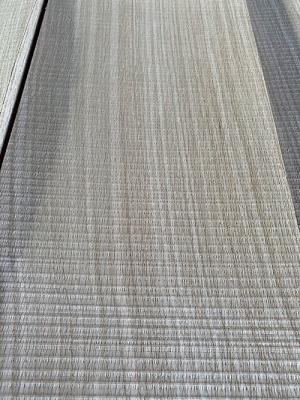China 0.7mm Wood Grain Rough Cut Veneer MDF Quarter Sawn White Oak for sale