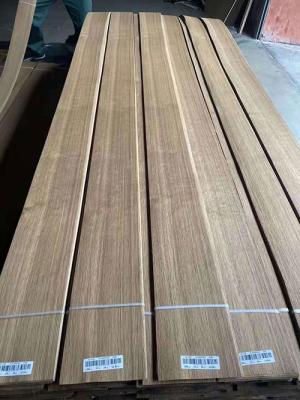 China 0.6mm Quarter Sawn Oak Veneer MDF 8% Moisture Wood Grain Veneer for sale
