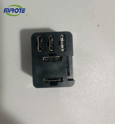 China Electrical Pcb Mount Relay Socket  Automotive RY476 1235067 for sale