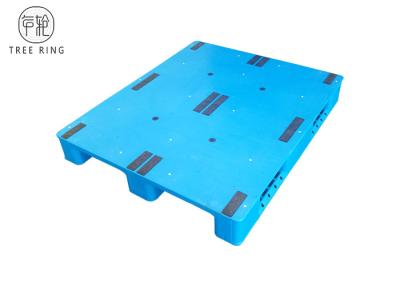 China 3 Runner Closed Stackable Industrial Plastic Pallets Perimeter 1200 * 1000 * 150mm for sale