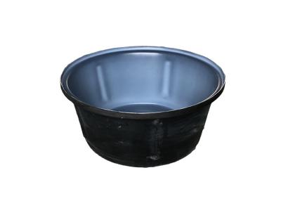 China Double Color Rotomolding Plastic Cattle Drinking Troughs Round Plastic Stock Tank 80L for sale