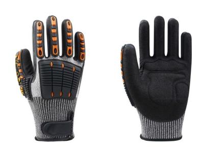 Chine Mesure 7 - 11 anti gants de vibration ont coupé les gants résistants résistants de latex à vendre