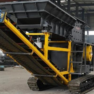 China la pista de la correa eslabonada 240t/H montó la trituradora de martillo móvil para las minas globales en venta