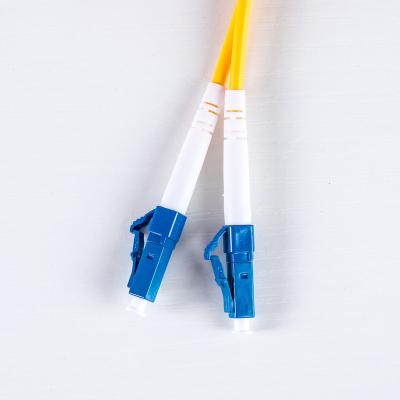 China Da fibra ótica plástica frente e verso do cabo de remendo de ROHS LC LC cabo pendente à venda