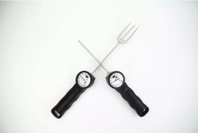 China Instant Read Trident BBQ Tools Curved Body Shape Meat Thermometer Fork for sale