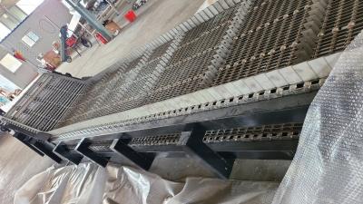 China 304 Stainless Steel Mesh Conveyor Belt Flex Flat Wire Mesh for sale
