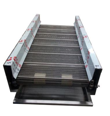 China                  Mini Smooth Travel Profiled Surface Chevron Conveyor Belt for Cement Plant              for sale