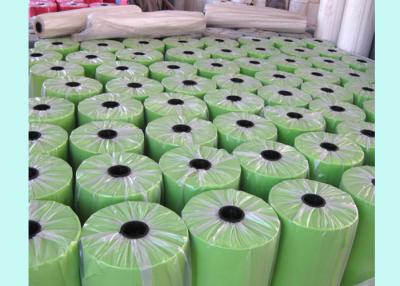 Китай Рулоны ткани мебели PP зеленого цвета Spunbond не сплетенные для Biodegradable продается