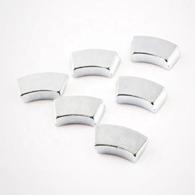 China 0.01mm Electric Motor Neodymium Magnet , Y32 Y35 Arc Shaped Magnets for sale