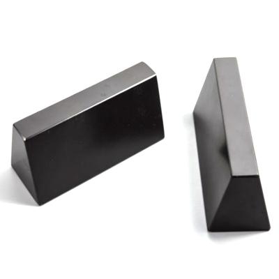 China N48 Coated Ni Wedge Neodymium Permanent Magnets 0.01mm - 0.05mm for sale