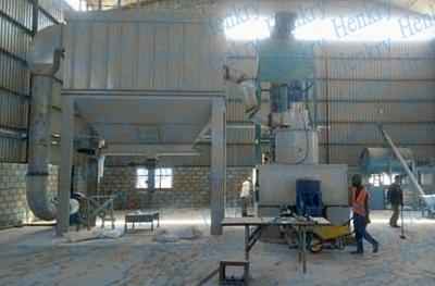 China 1-10T/H 450KW  Barite Grinding Mill , Multi Function Ultrafine Grinder for sale