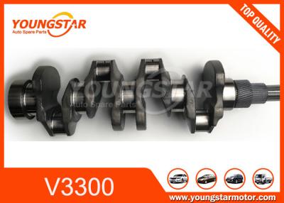 China Casting Iron KUBOTA V3300 Small Engine Crankshaft for sale