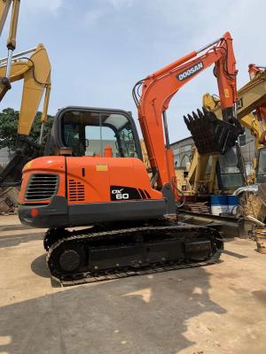China Mini Used Doosan Excavator Small Crawler Digger DX60 DH60 DH55 for sale
