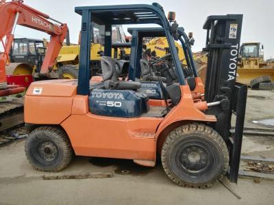 China 2011 Year Used Diesel Forklift Truck Toyota FD50 With 6m Lifting Height for sale