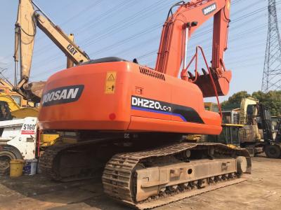 China 22 Ton Original Doosan Used Track Excavators DH220LC-7 108kw 6660mm Digging Depth for sale