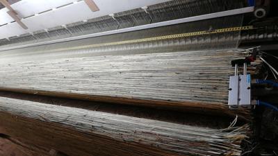 China La tela tejida cortina teñida dopada de madera del cáñamo de Guinea sombrea ventilative en venta