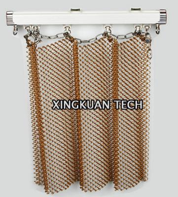 中国 多彩で装飾的な網のカーテン、金属のコイルの飾り布4mm 6mm 8mmの開き 販売のため