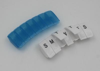 China Organizador semanal da caixa plástica pequena do comprimido com impressão do braile e do logotipo para povos cegos à venda