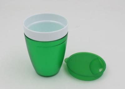 중국 옥외를 위한 뚜껑을 가진 1개의 다색 플라스틱 커피 잔 물 컵에 있는 다기능 2개의 컵 판매용