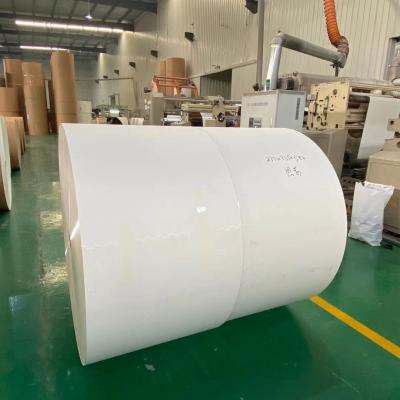 中国 C1sのペーパー標準的な270Gsmアイボリー紙 ペーパーFBBの折りたたみの紙箱用厚紙Gsm 販売のため
