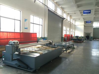 중국 주문 UV 디지털 방식으로 평상형 트레일러 레이저 조판공 기계, 직물 편평한 조각 체계 판매용