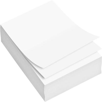 China 80 gramos de papel de escritorio A4 500 hojas por cuadro 5 cuadrados por caja en venta
