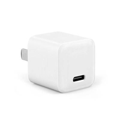 China Type C USB Wall Chargers 20W Portable PD QC3.0 33*33mm for sale