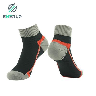 China Neoprene 61% Nylon Women'S No Show Socks With Arch Support for sale